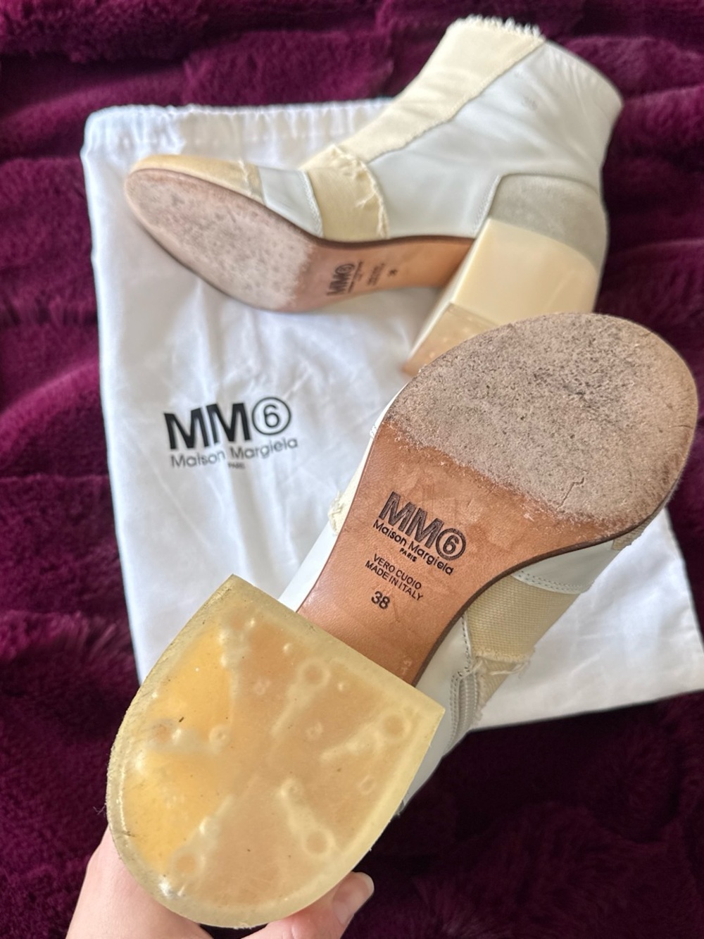 MM6 Maison Margiela Cream & White Mixed-Material Ankle Boots - Picture 5 of 7